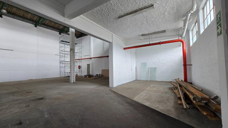 To Let commercial Property for Rent in Maitland Western Cape